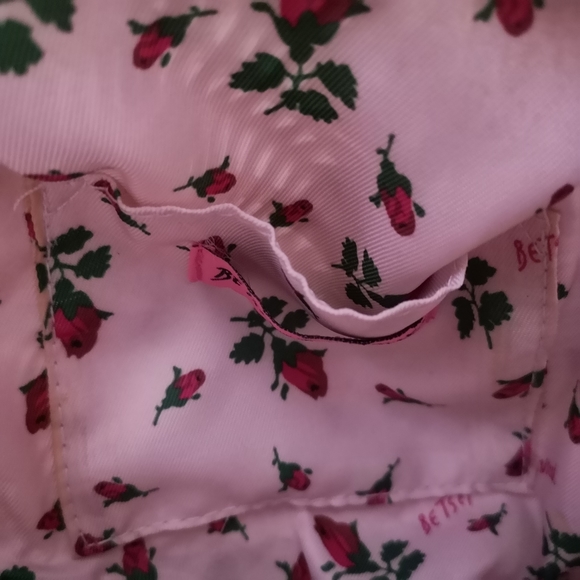 Betsey Johnson Fish Bag Wicker Straw - Picture 4 of 4